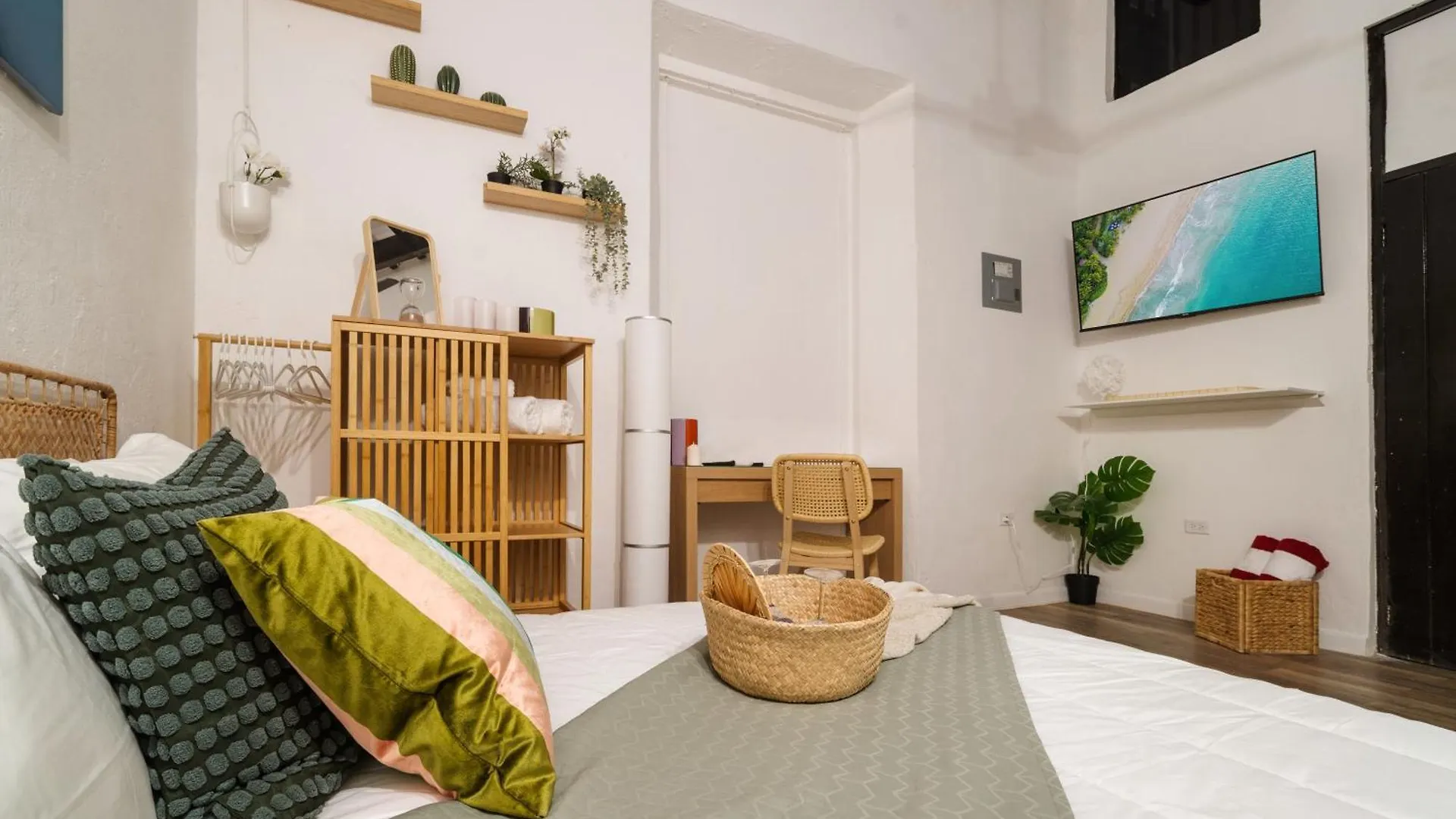 Hidden Gem Old San Juan Apartment 0*,  Puerto Rico